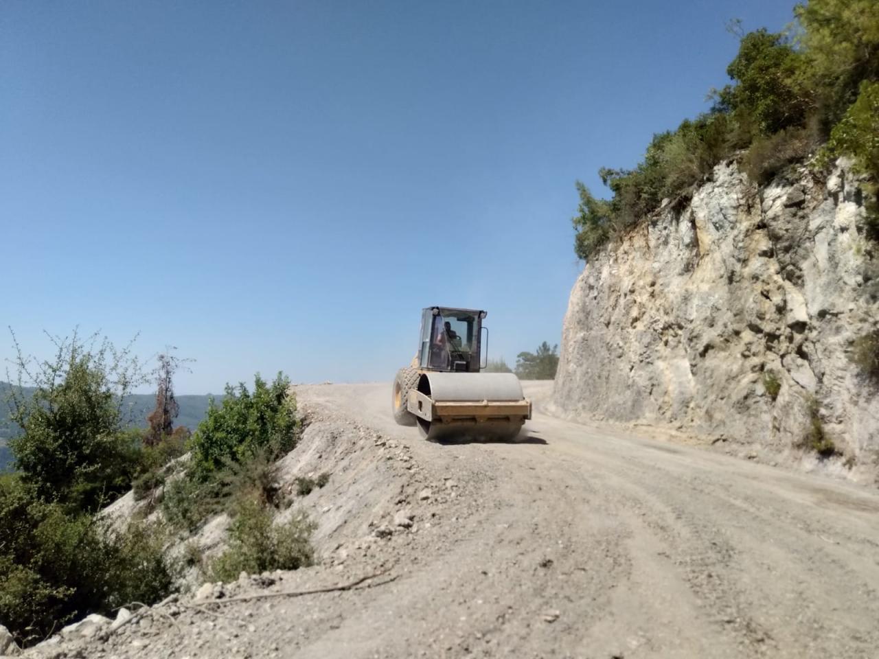 Alanya Bayırkozağacı Yolu Asfalta Hazırlanıyor