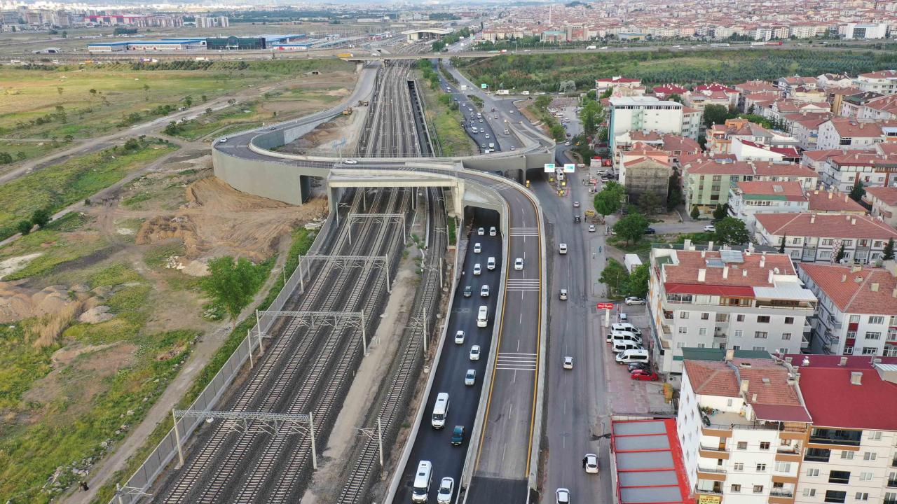 ANKARA BÜYÜKŞEHİR BELEDİYESİ 3 YILDA 16 ADET KÖPRÜLÜ KAVŞAK YAPTI