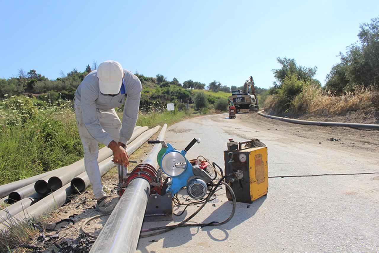 Manavgat’ta sorunlu isale hattı yenileniyor