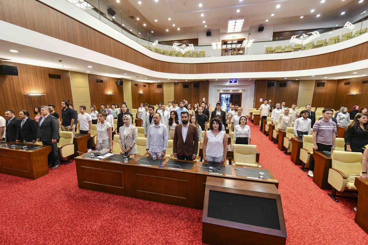 ANKARA’DA BİR İLK: BAŞKENTİN GENÇLERİ BAŞKENTİN YÖNETİMİNDE