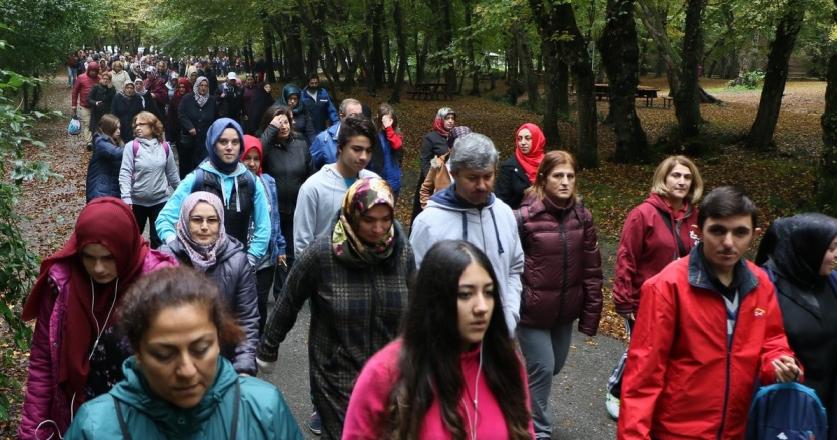 DOĞA YÜRÜYÜŞÜNDE BULUŞTULAR