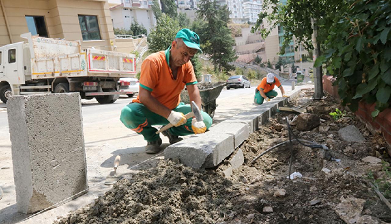 Çankaya’da Kaldırım Çalışmaları Hız Kesmiyor