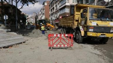 İSLAMBEY CADDESİ YENİLENİYOR