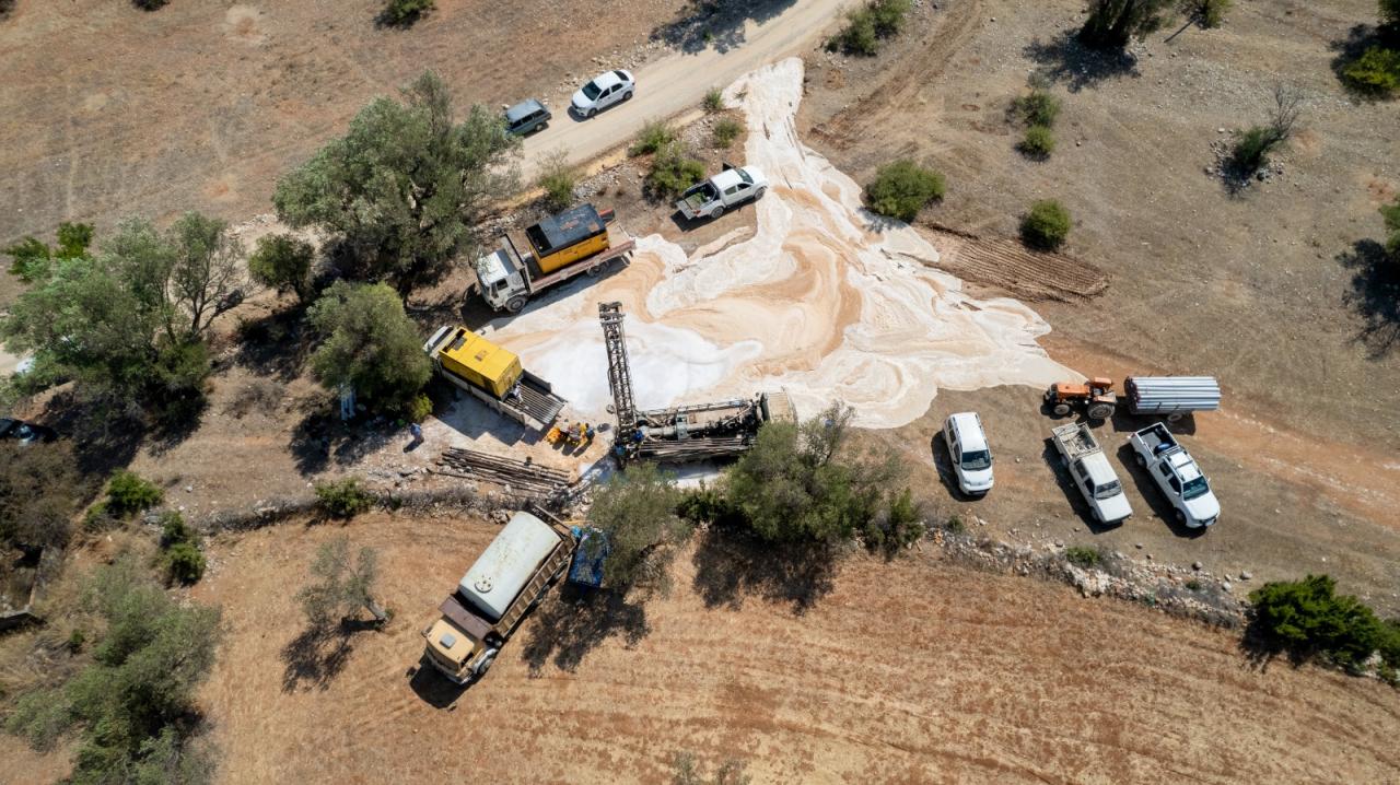 Büyükşehir, Seydikemer Boğaziçi Mahallesine yeni su kaynağı sağlıyor