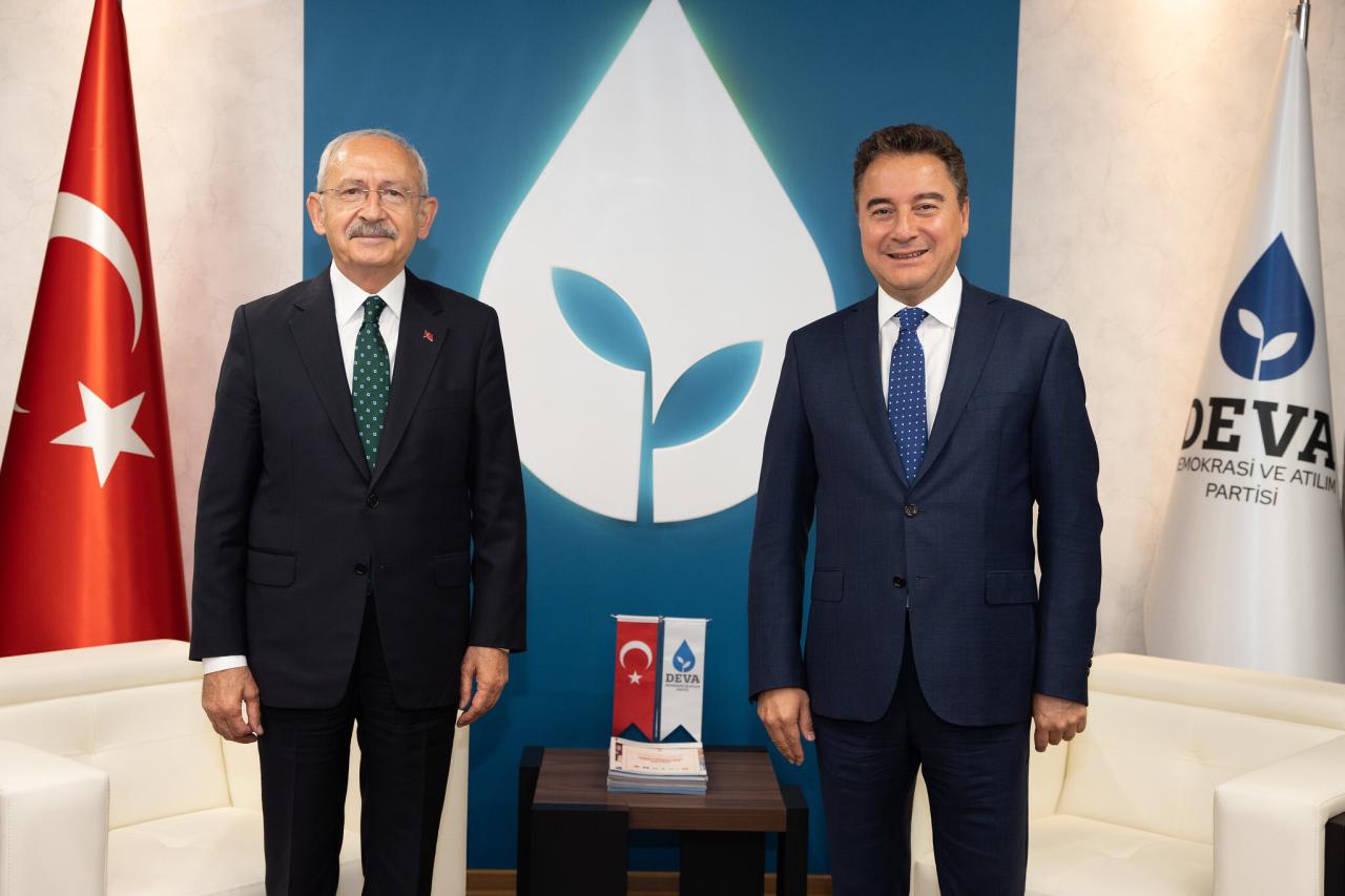 CHP Genel Başkanı Kemal Kılıçdaroğlu, DEVA Partisi Genel Başkanı Ali Babacan'ı Ziyaret Etti