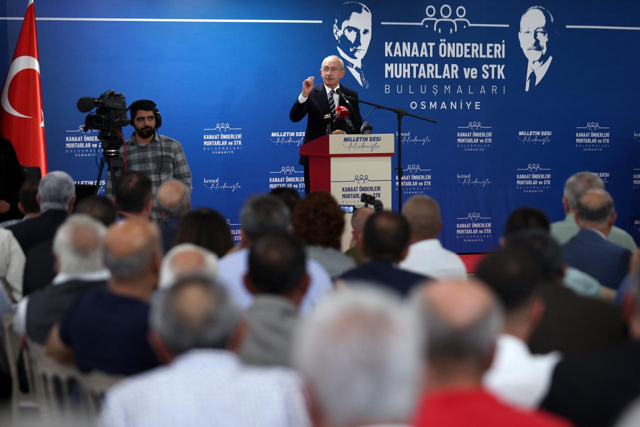 CHP Lideri Kılıçdaroğlu; Osmaniye STK, Muhtarlar ve Kanaat Önderleri Buluşmasına Katıldı