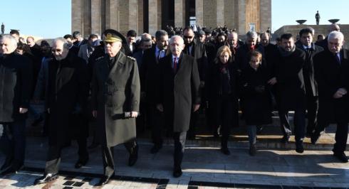 CHP GENEL BAŞKANI KILIÇDAROĞLU, İSMET İNÖNÜ’NÜN VEFATININ 44. YILI İÇİN DÜZENLENEN TÖRENE KATILDI