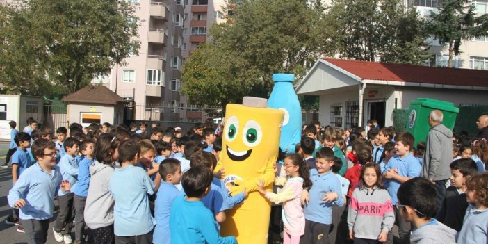 KARTAL BELEDİYESİ’NDEN 24 OKULA ATIK TOPLAMA KONTEYNERİ  