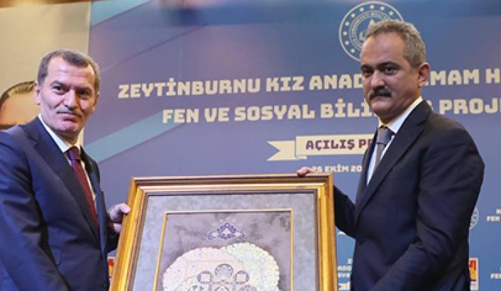 Zeytinburnu Kız Anadolu İmam Hatip Lisesi Açıldı