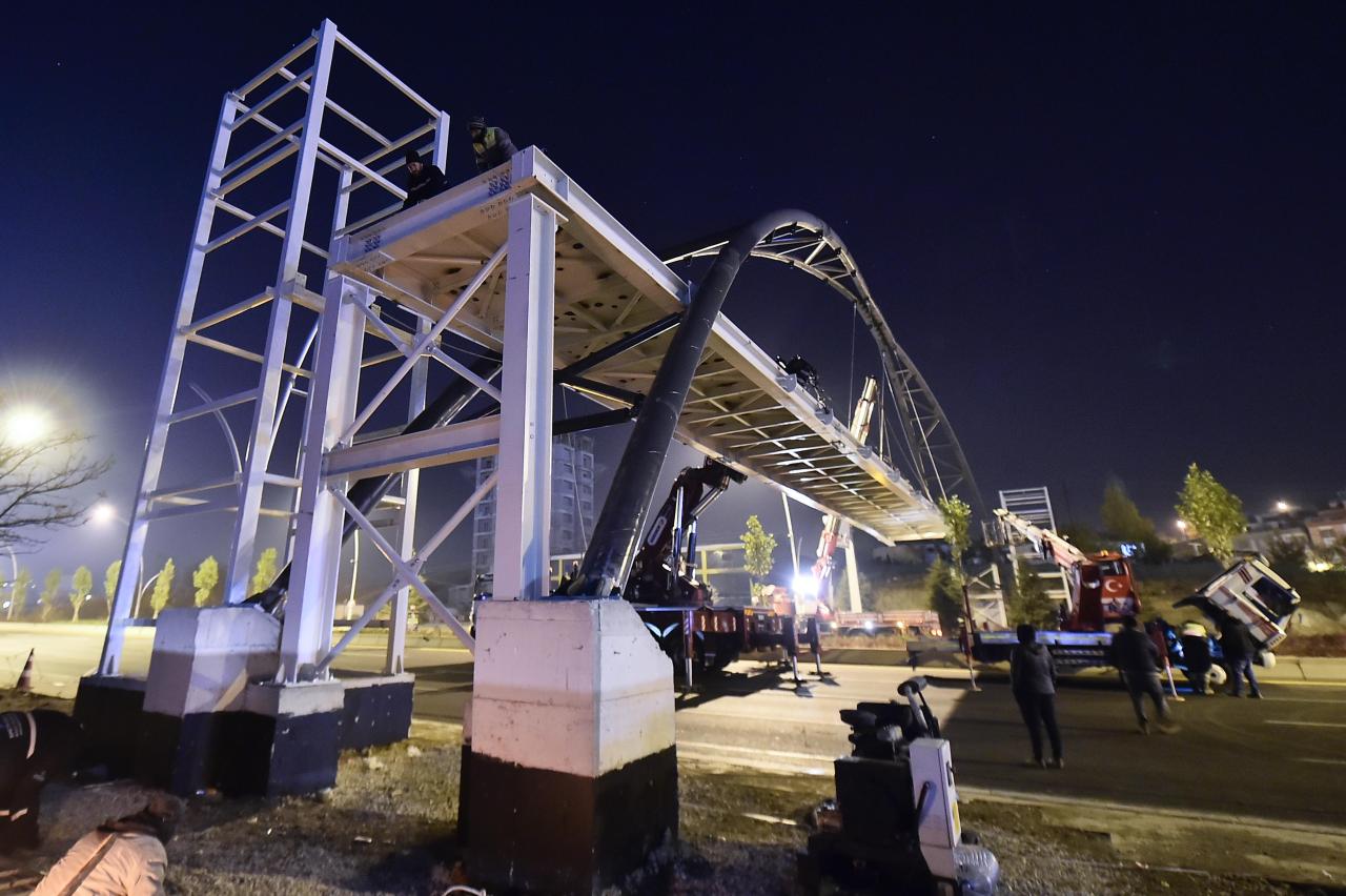 ANKARA’DA ÜST GEÇİTLERİN SAYISI ARTIYOR