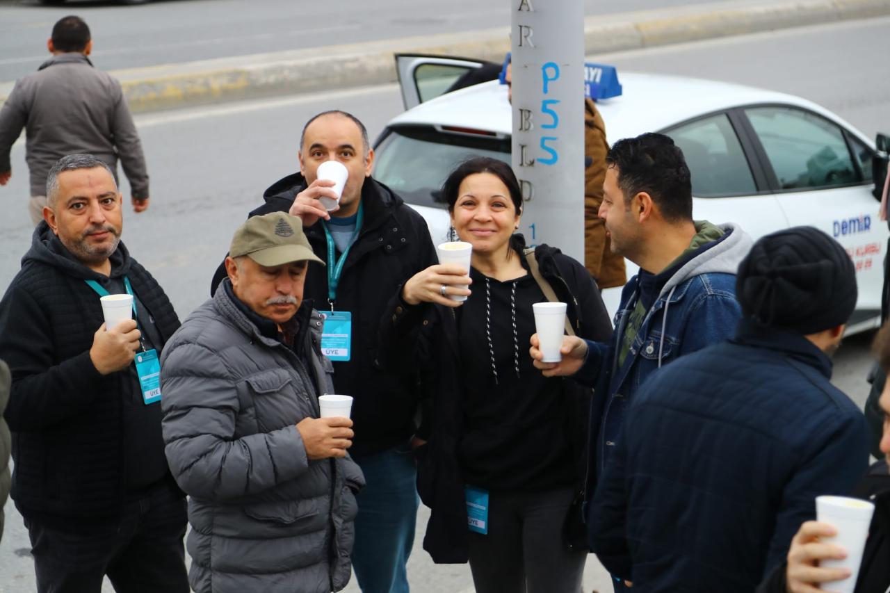 SÜRÜCÜ ADAYLARINA ÇORBA İKRAMI