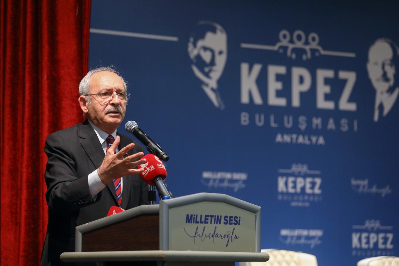 CHP Genel Başkanı Kemal Kılıçdaroğlu: “Bir Avuç Kişiye Milyarlar Aktaracaksın, Milyonlara Gelince Gıdım Gıdım Vereceksin”