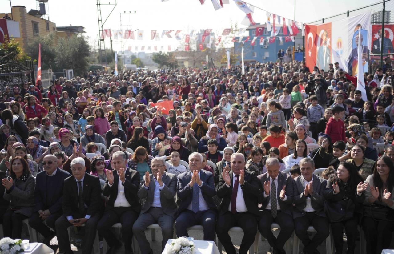 Sarıçam’da Yıldırım Beyazıt Parkı Açıldı