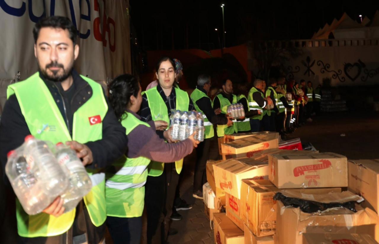 Depremin Tahribatını Azaltmak İçin Bütün Kurumlar Omuz Omuza