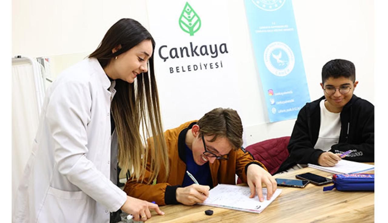 Çankaya Belediyesi Destek Eğitim Merkezlerinde Sınavlara Hazırlık Zamanı