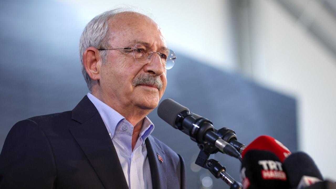 CHP Lideri ve Cumhurbaşkanı Kılçdaroğlu'ndan AFAD'a: “Belgeleri Yakalım Derken, Binaları Da Yakmayın Lütfen”