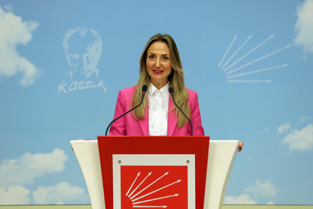 Aylin Nazlıaka: Kadın Erkek, Bir Arada, Dayanışma İçinde Eşit, Özgür Bir Türkiye’yi Yeniden Kuracağız