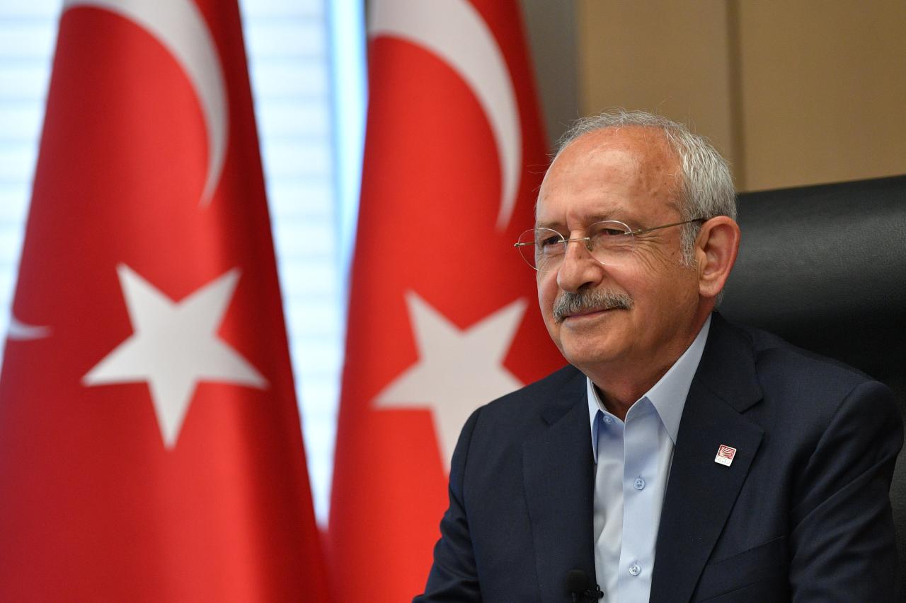 CHP Lideri ve Cumhurbaşkanı Adayı Kılıçdaroğlu'ndan 10 Nisan Polis Haftası Mesajı: Söz, Hepsini Çözeceğim