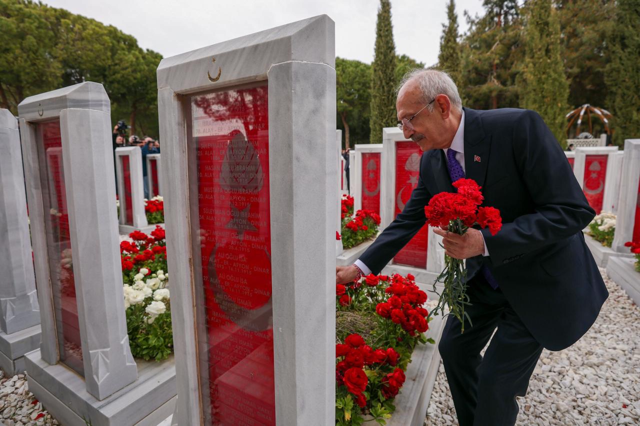 CHP Genel Başkanı ve Millet İttifakı Cumhurbaşkanı Adayı Kemal Kılıçdaroğlu, Çanakkale'de...