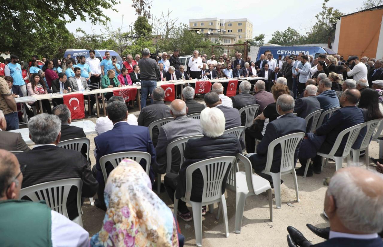 Başkan Zeydan Karalar, Bayramda Köy Köy Gezdi, Halkla Buluştu