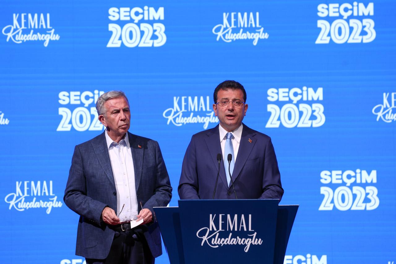 Ekrem İmamoğlu: 