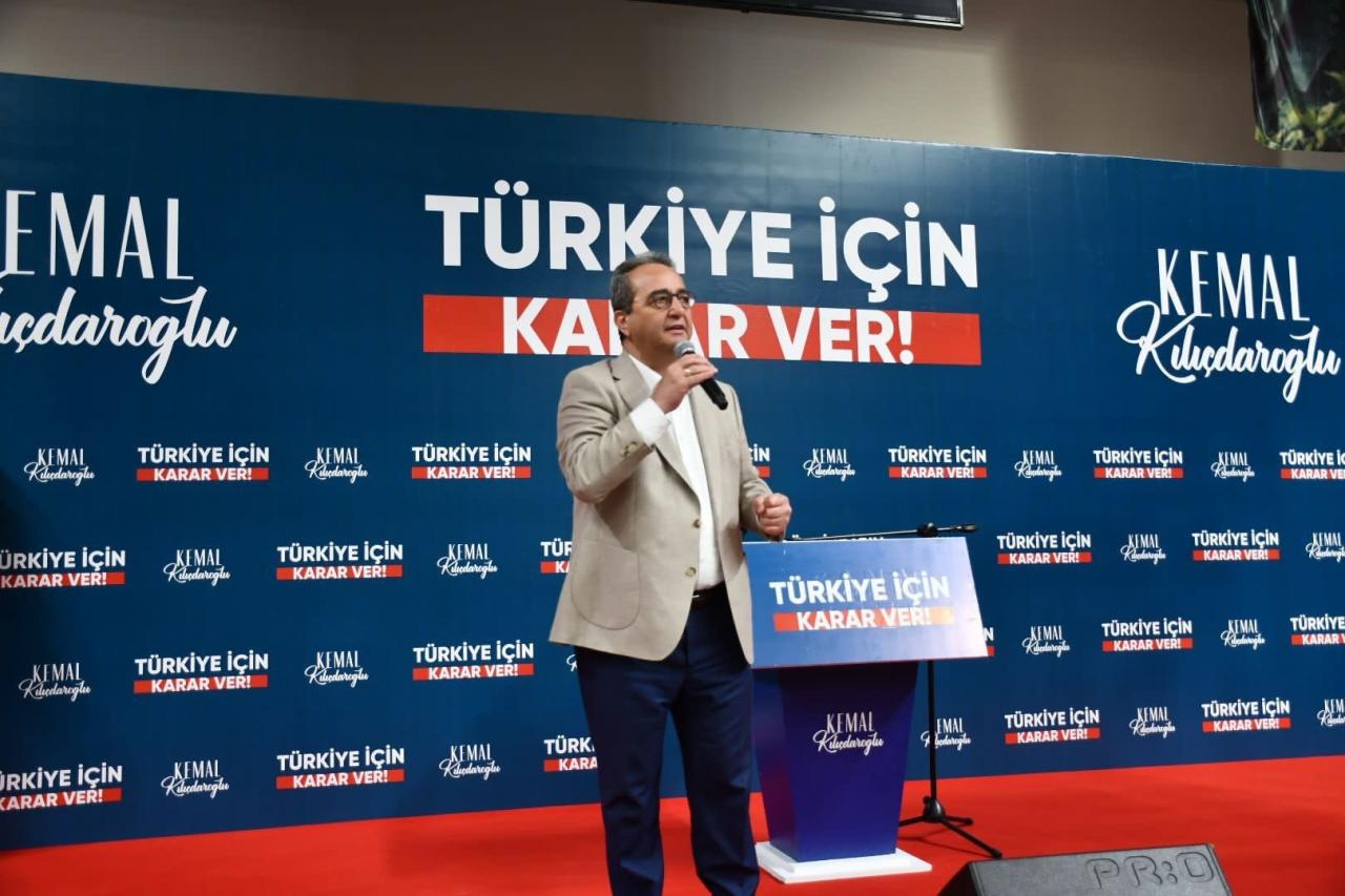 Bülent Tezcan: “New York’taki Türkevi'ne Saldırıyı Şiddetle Kınıyoruz”