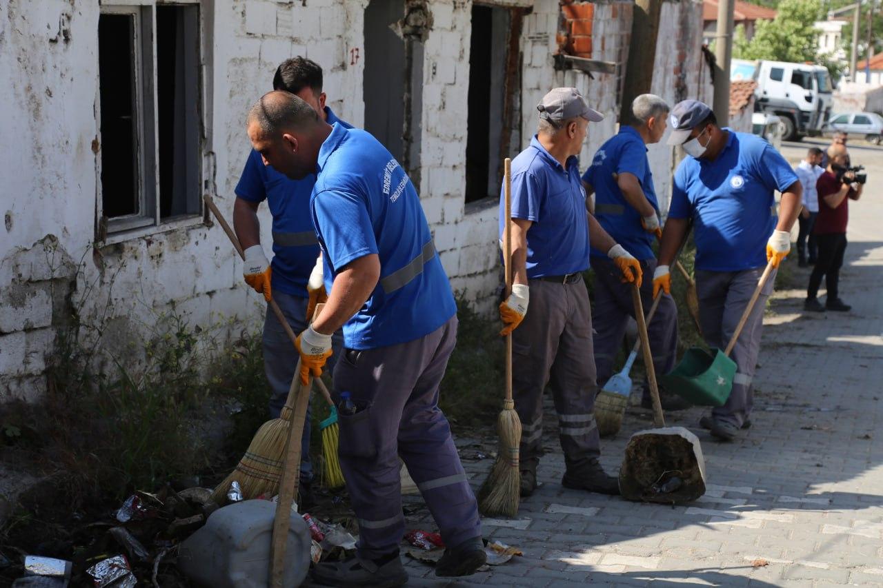 İbrahimce’de Sokaklar Pırıl Pırıl