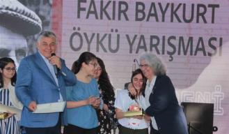 ÖYKÜLER ÖDÜLLENDİRİLDİ