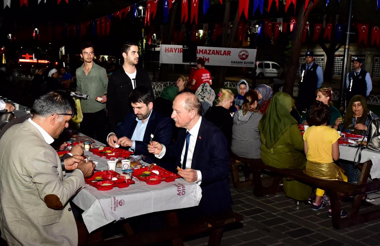 Fatih’te Sokak Sahur Geleneği Başladı