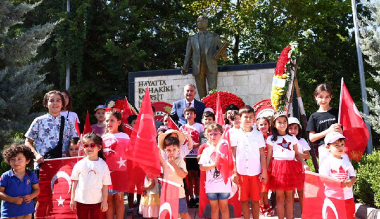 Çankaya’da Zafer Coşkusu Atapark’ta Düzenlenen Törenle Başladı