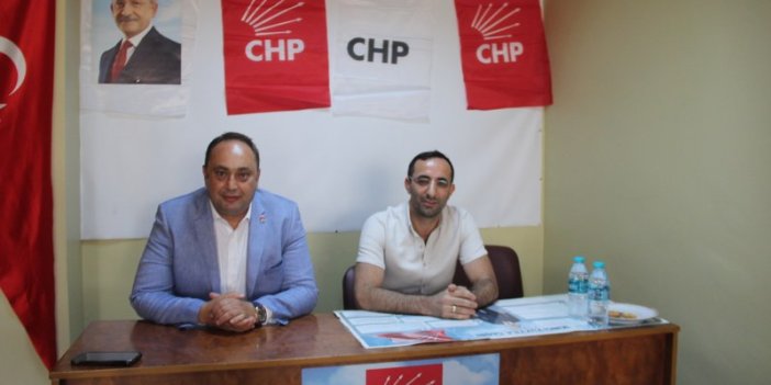 CHP Fatih’te Soner Özimer görevi devraldı