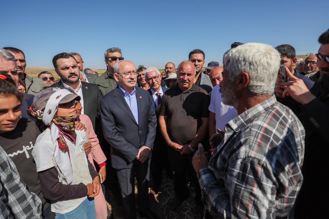 CHP Genel Başkanı Kemal Kılıçdaroğlu, Bala'da Üreticiler ve Tarım İşçileriyle Bir Araya Geldi