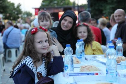 ‘BEREKET KONVOYU’ KOSOVA PRİZREN’DE