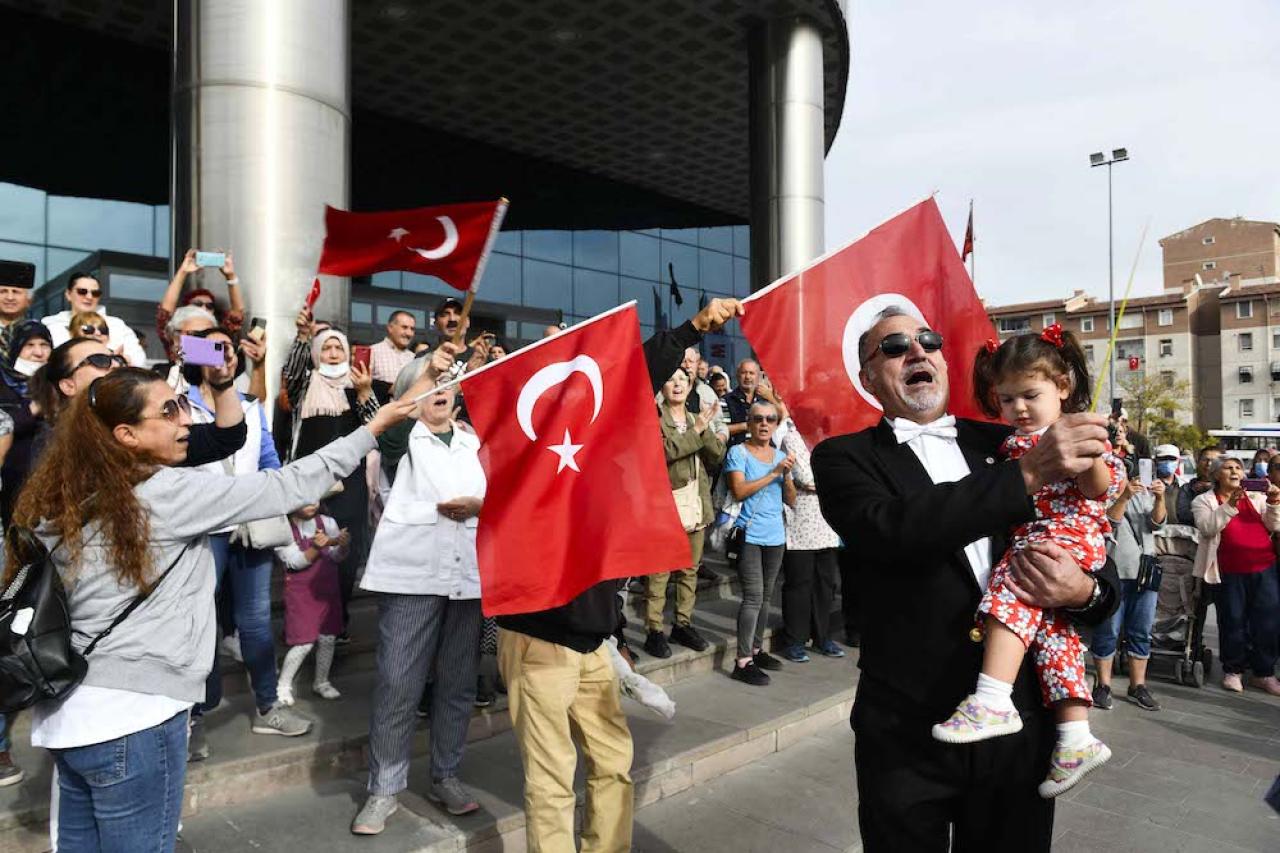 BAŞKENTTE CUMHURİYETİN 100’ÜNCÜ YIL COŞKUSU SÜRÜYOR