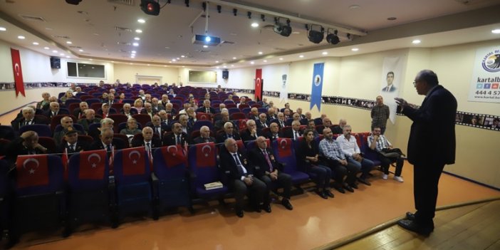 ‘Atatürk ve Cumhuriyet’ Paneli Kartal’da Yapıldı