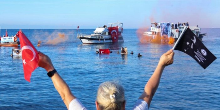 Maltepe’de Ulu Önder “Ata’ya saygı zinciriyle” anıldı