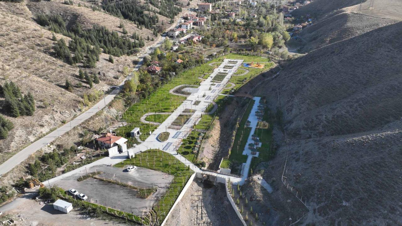 SUYUN BAŞKENTTEKİ 90 YILLIK HİKÂYESİNİ ANLATACAK: ANKARA BÜYÜKŞEHİR BELEDİYESİ KUSUNLAR ANI PARKI’NDA ÇALIŞMALARINI TAMAMLADI