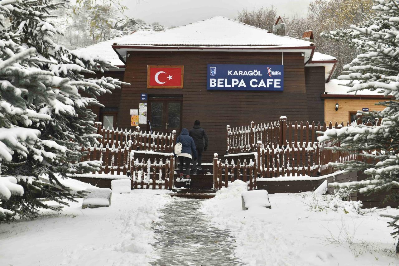 ANKARA BÜYÜKŞEHİR BELEDİYESİ BELPA CAFE VE RESTORAN ÇUBUK KARAGÖL TABİAT PARKI’NDA HİZMET VERMEYE DEVAM EDİYOR