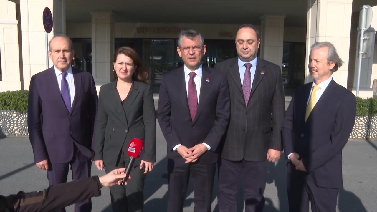 CHP Lideri Özel: “Öğretmenlerin Hak Etmediği Sıkıntıların Çözüleceği Yarınlar İçin Mücadeleye Devam Edeceğiz”