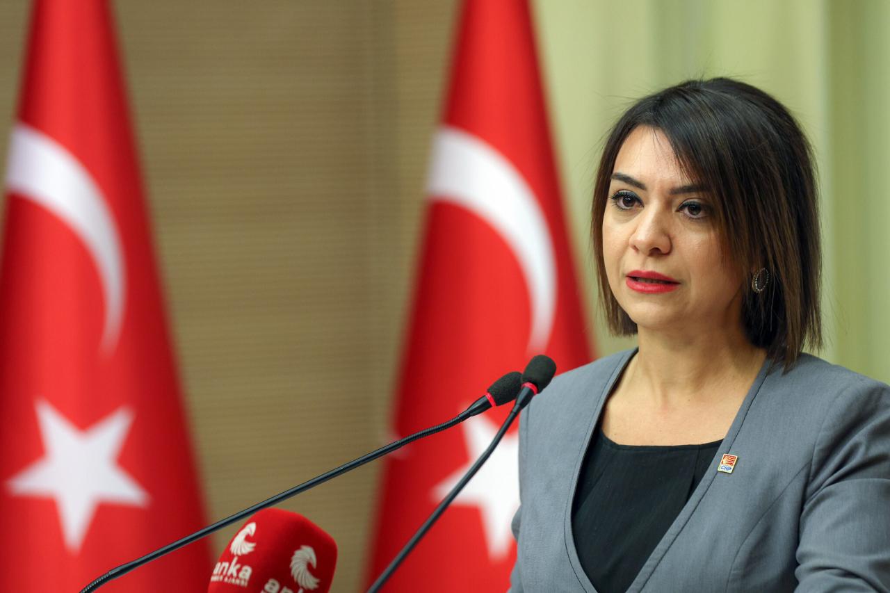 Gamze Taşcıer: “Tek Başına Rakam Üzerinden Asgari Ücret Tartışmanın Sadece Bir Sayıdan İbaret Olduğunu Düşünüyoruz”