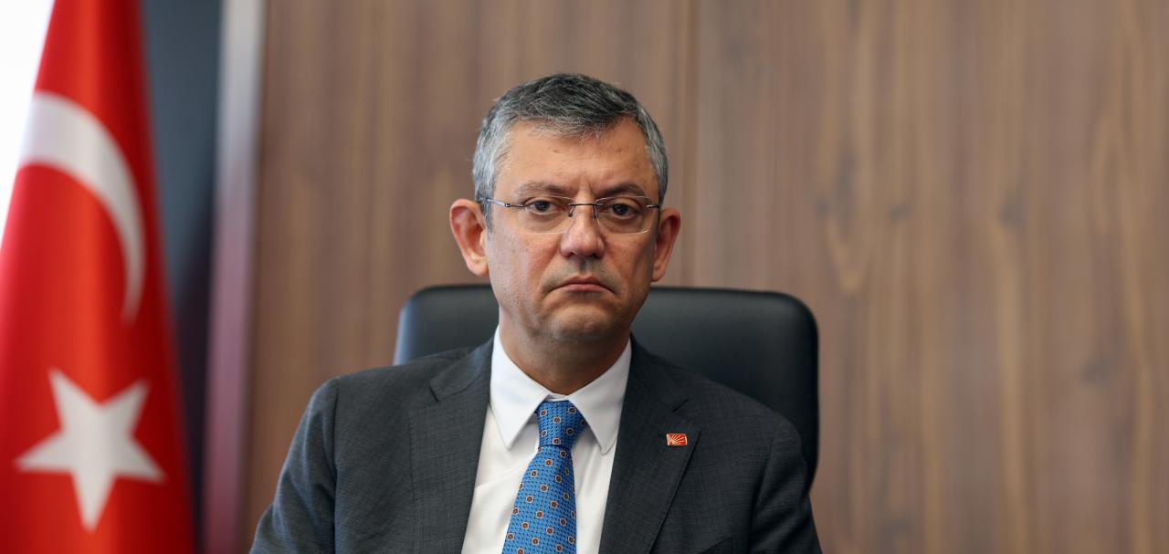 CHP Genel Başkanı Özgür Özel'den Perihan Çakar ve Sait Çakar İçin Taziye Mesajı...