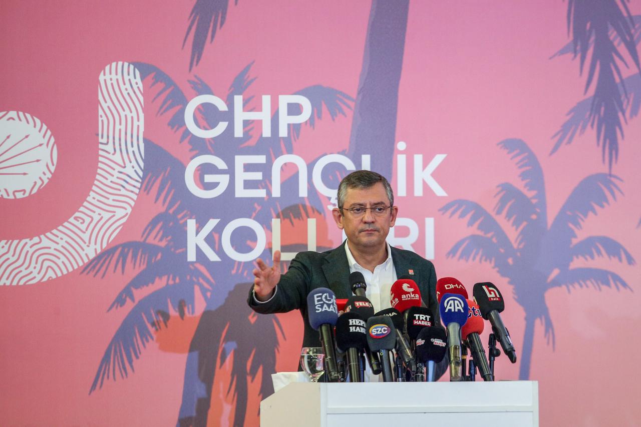 CHP Genel Başkanı Özgür Özel: 