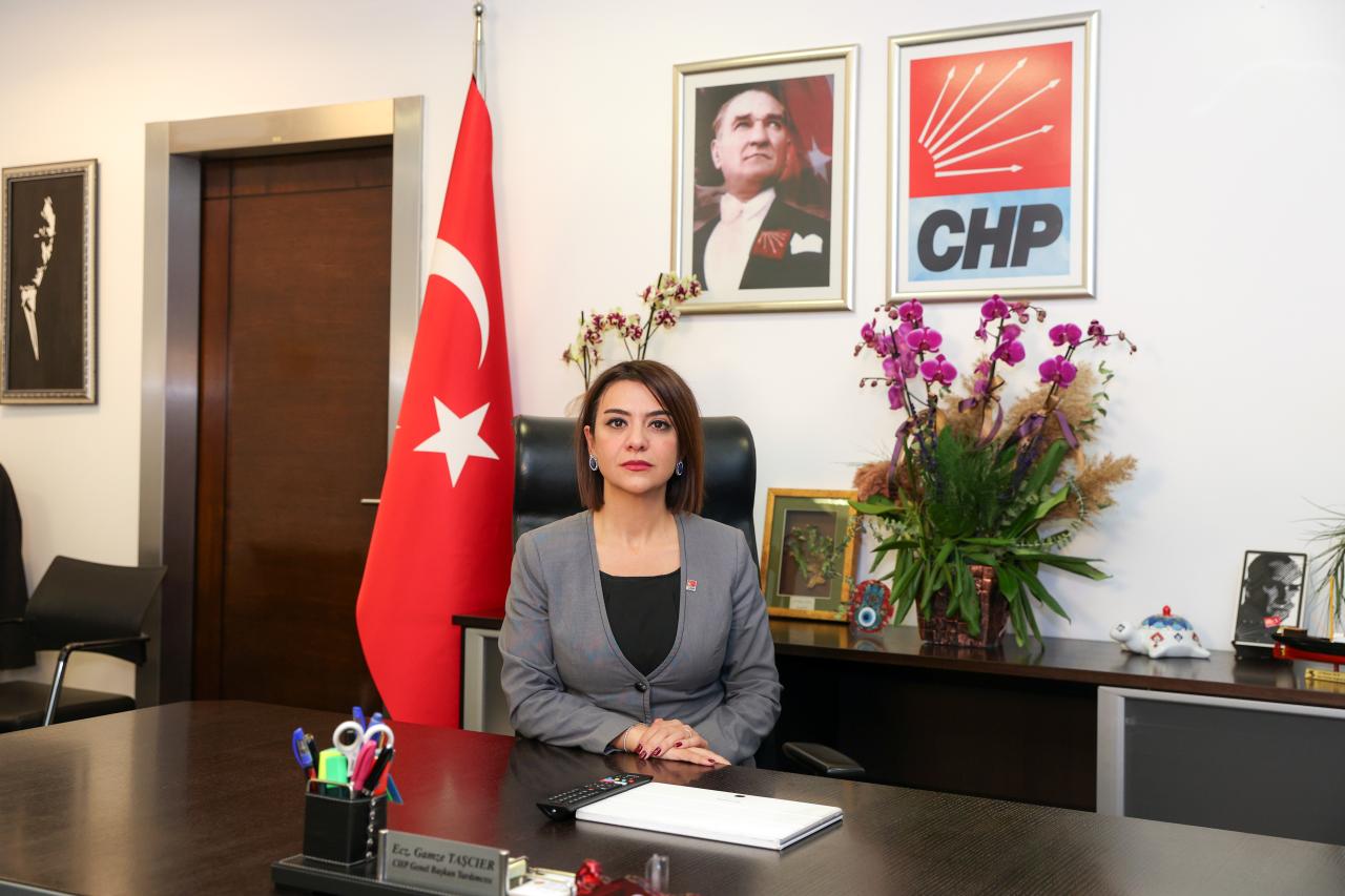 Gamze Taşcıer: “Bakan Bey Realite Görmek İsterse Kendisini Çarşıya Pazara Davet Ediyorum”