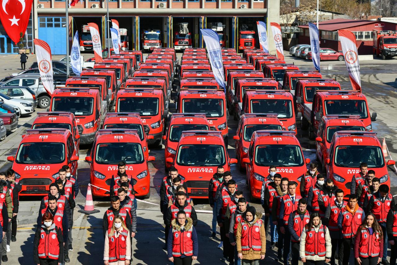 ANKARA İTFAİYESİ YENİ EKİPMAN VE UZMAN KADROSU İLE MÜDAHALELERE HAZIR