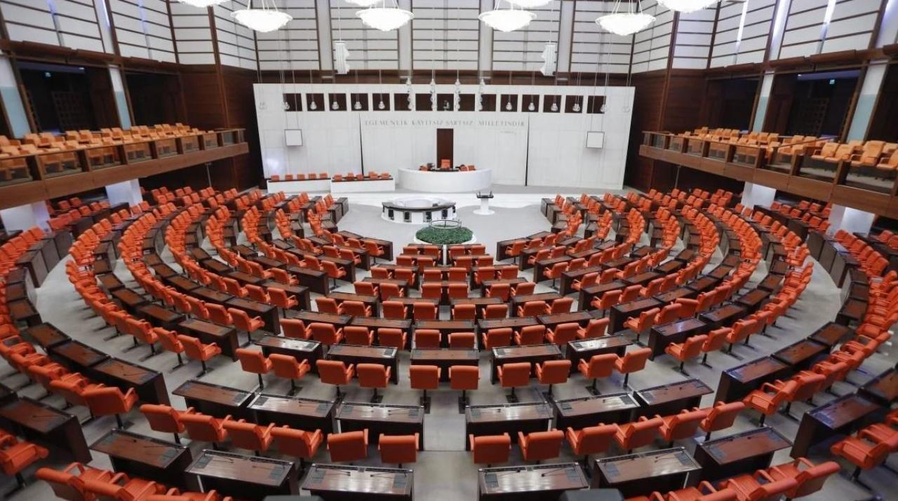 TBMM’ye Olağanüstü Toplantı Çağrısı Talebi “İç Tüzük” Gerekçesiyle Reddedilen Siyasi Parti Temsilcilerinden Ortak Bildiri