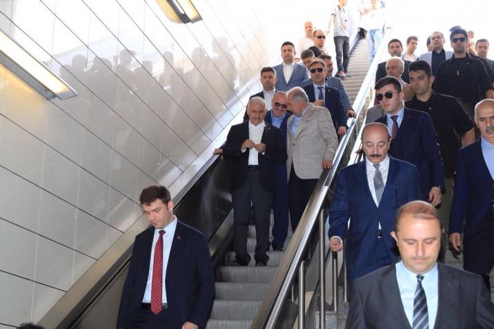 BAŞKAN UYSAL MARMARAY'DA