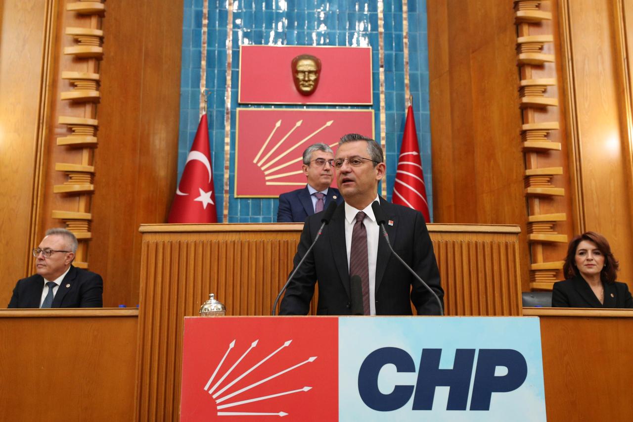 CHP Lideri Özgür Özel, TBMM Grup Toplantısında Konuştu: “Türkiye İttifakı 31 Mart Seçimlerini Kazanacak”