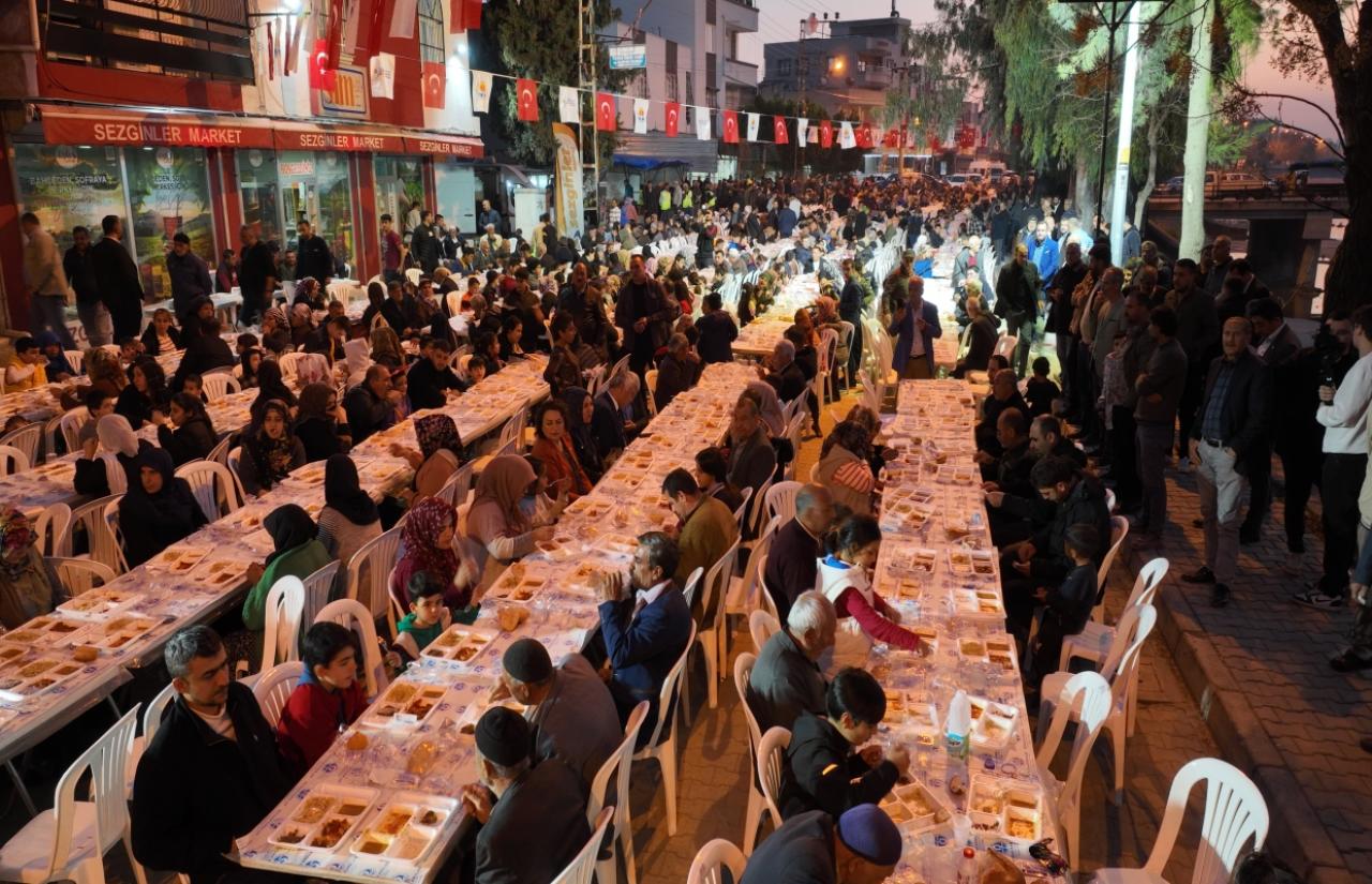 Ayrım Yok, Oy Hesabı Yok, Hizmet Var…