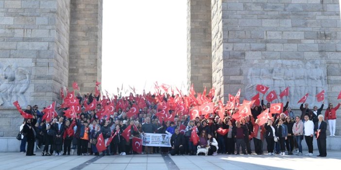 BEŞİKTAŞ BELEDİYESİ ÇANAKKALE ZAFERİ’NİN 109 YILINDA ÇANAKKALE’YE GEZİ DÜZENLEDİ