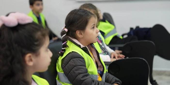 KARTAL BELEDİYESİ'NDEN ÇOCUKLARA TRAFİK VE İLK YARDIM EĞİTİMİ